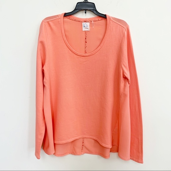 La Vi by Sam & Lavi Long Sleeve Hi-Low Swe… - Picture 1 of 6